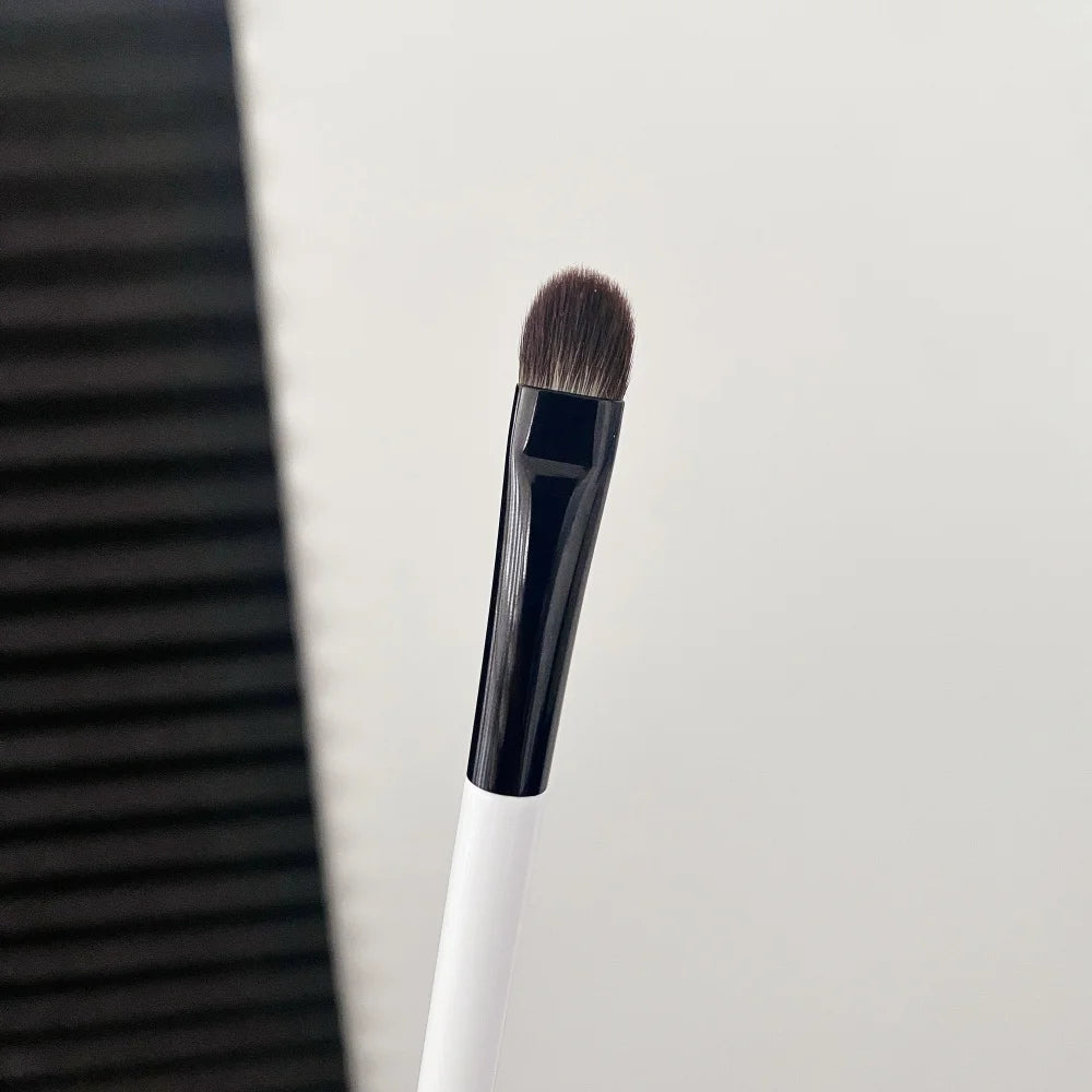 F4 Dual-Ended Foundation Face Brush Double-ended Powder Blush Contour and Eyeshadow Concealer Makeup Brushes
